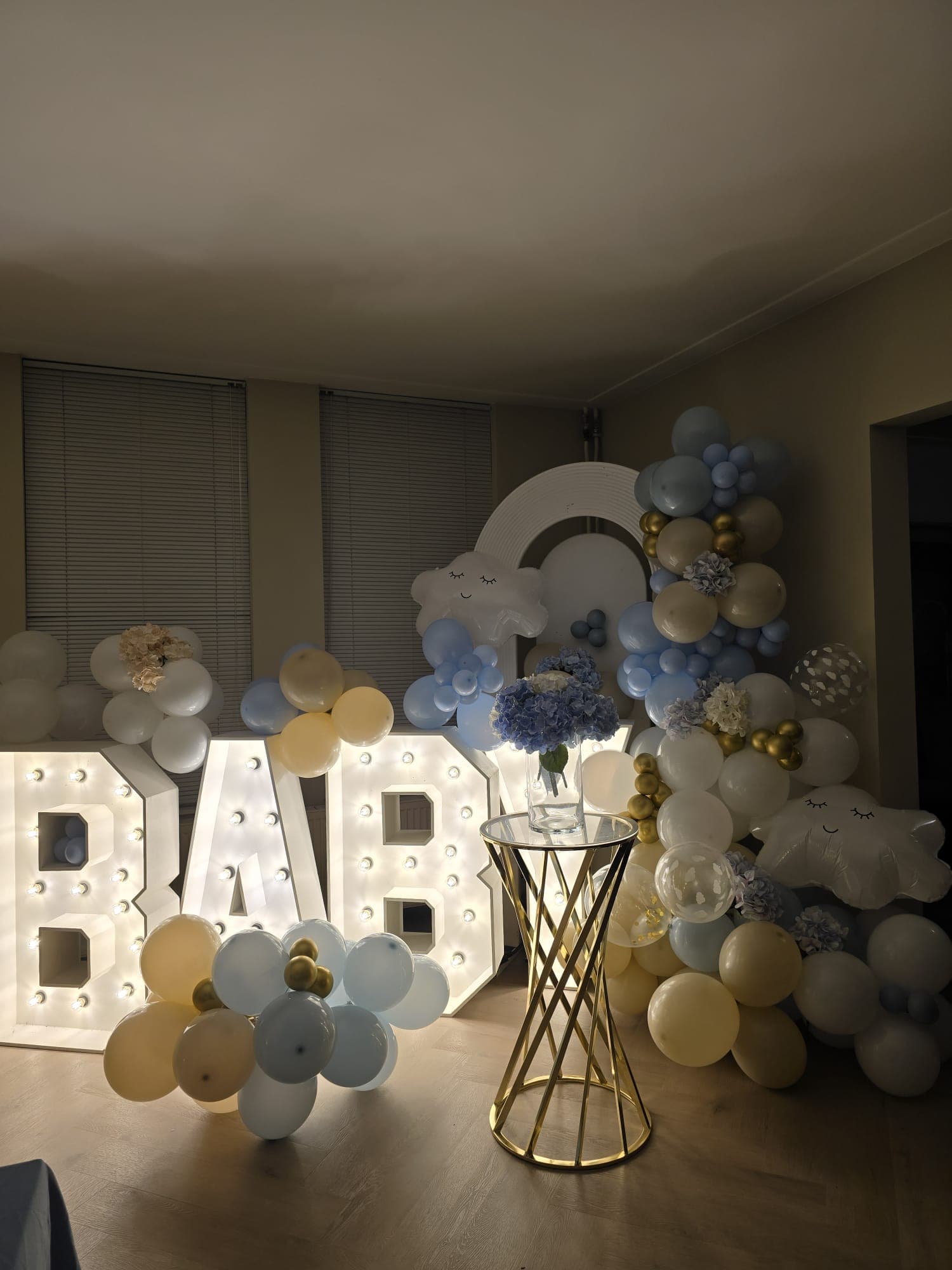 Babyshower hero achtergrond